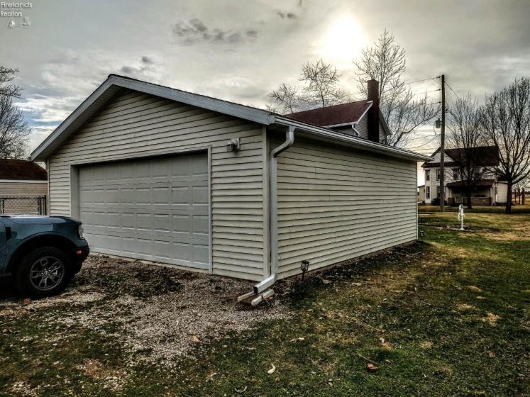 417 Main, Lindsey, 43420, 3 Bedrooms Bedrooms, ,2 BathroomsBathrooms,Residential,For Sale,Main,20260895