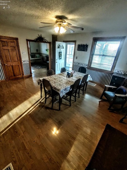 417 Main, Lindsey, 43420, 3 Bedrooms Bedrooms, ,2 BathroomsBathrooms,Residential,For Sale,Main,20260895