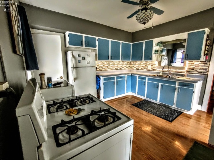 417 Main, Lindsey, 43420, 3 Bedrooms Bedrooms, ,2 BathroomsBathrooms,Residential,For Sale,Main,20260895