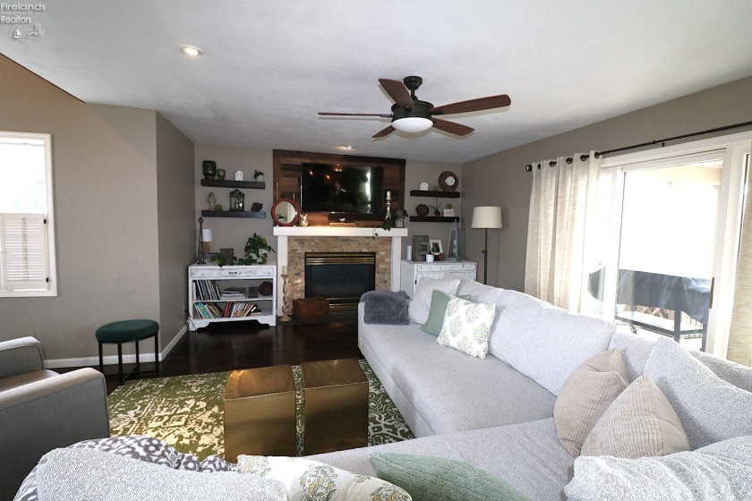 2205 Quail Hollow Circle, Sandusky, 44870, 4 Bedrooms Bedrooms, ,5 BathroomsBathrooms,Residential,For Sale,Quail Hollow,20260819