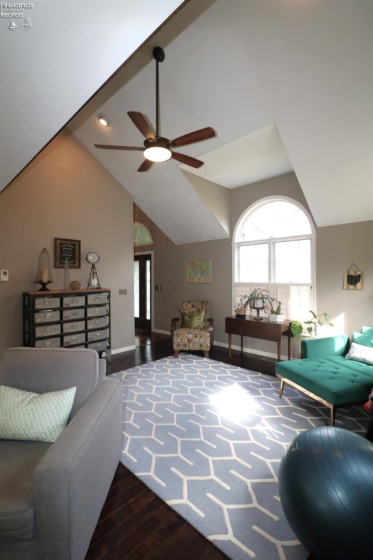 2205 Quail Hollow Circle, Sandusky, 44870, 4 Bedrooms Bedrooms, ,5 BathroomsBathrooms,Residential,For Sale,Quail Hollow,20260819