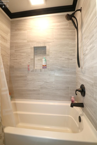 2205 Quail Hollow Circle, Sandusky, 44870, 4 Bedrooms Bedrooms, ,5 BathroomsBathrooms,Residential,For Sale,Quail Hollow,20260819