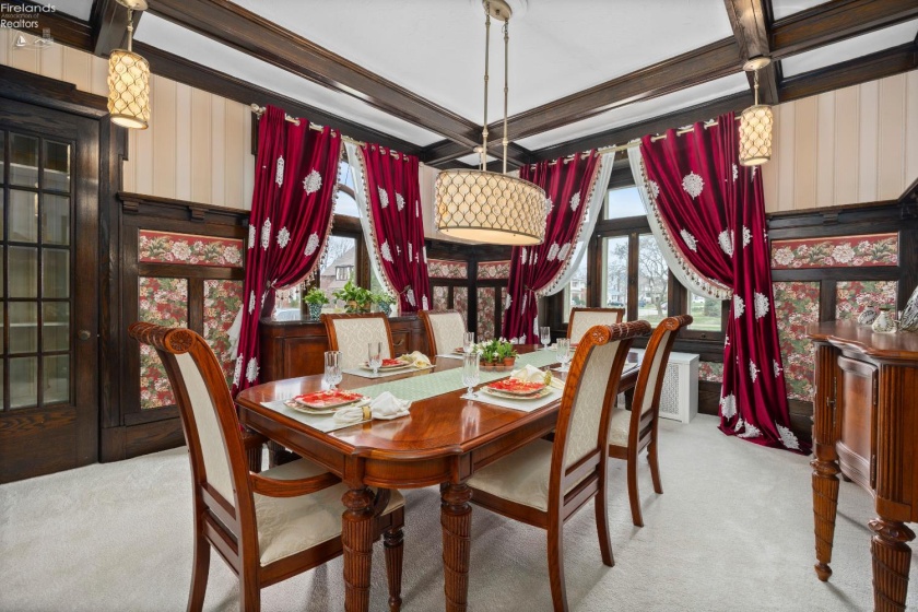 1169 W. 6th St, Lorain, 44052, 5 Bedrooms Bedrooms, ,2 BathroomsBathrooms,Residential,For Sale,W. 6th St,20260903