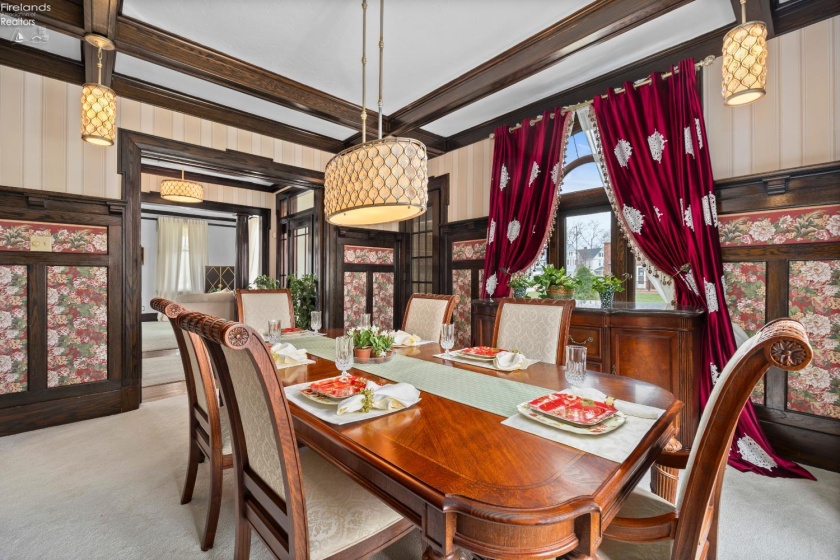 1169 W. 6th St, Lorain, 44052, 5 Bedrooms Bedrooms, ,2 BathroomsBathrooms,Residential,For Sale,W. 6th St,20260903