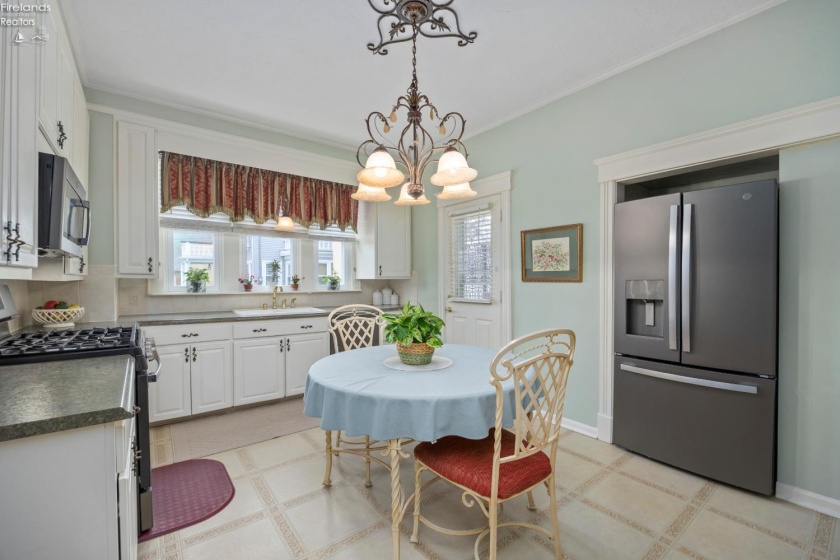 1169 W. 6th St, Lorain, 44052, 5 Bedrooms Bedrooms, ,2 BathroomsBathrooms,Residential,For Sale,W. 6th St,20260903