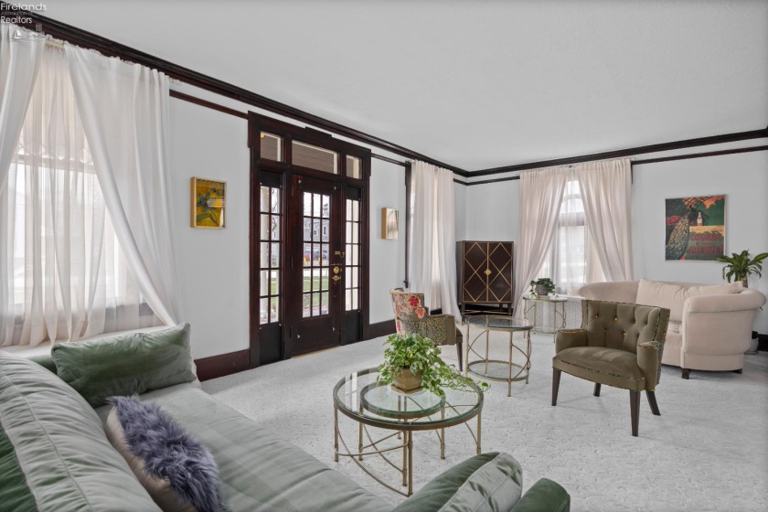 1169 W. 6th St, Lorain, 44052, 5 Bedrooms Bedrooms, ,2 BathroomsBathrooms,Residential,For Sale,W. 6th St,20260903