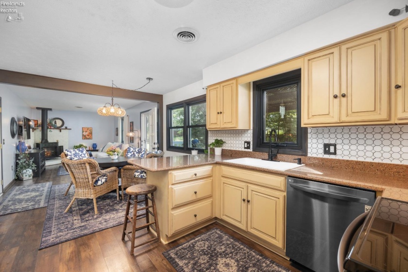 2630 Robinhood Dr., Lorain, 44053, 4 Bedrooms Bedrooms, ,2 BathroomsBathrooms,Residential,For Sale,Robinhood Dr.,20260904