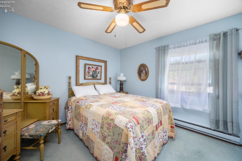 2630 Robinhood Dr., Lorain, 44053, 4 Bedrooms Bedrooms, ,2 BathroomsBathrooms,Residential,For Sale,Robinhood Dr.,20260904