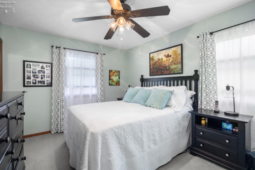 2630 Robinhood Dr., Lorain, 44053, 4 Bedrooms Bedrooms, ,2 BathroomsBathrooms,Residential,For Sale,Robinhood Dr.,20260904