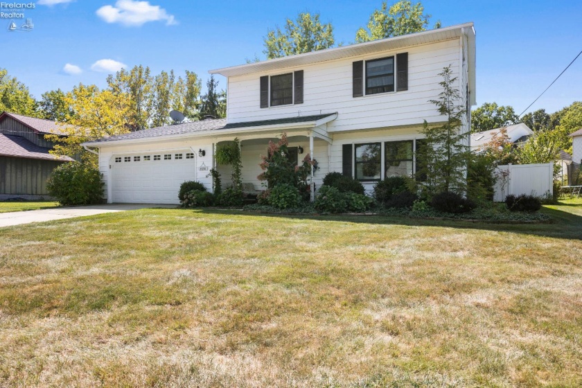 2630 Robinhood Dr., Lorain, 44053, 4 Bedrooms Bedrooms, ,2 BathroomsBathrooms,Residential,For Sale,Robinhood Dr.,20260904