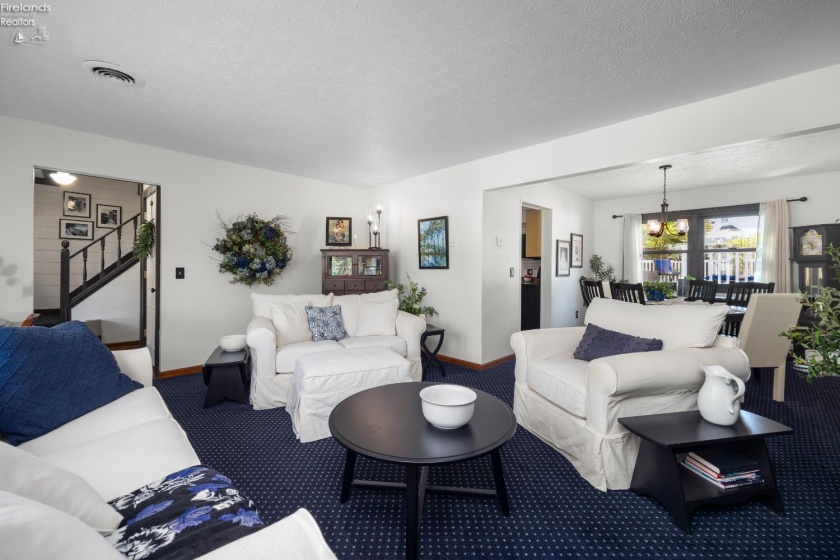 2630 Robinhood Dr., Lorain, 44053, 4 Bedrooms Bedrooms, ,2 BathroomsBathrooms,Residential,For Sale,Robinhood Dr.,20260904