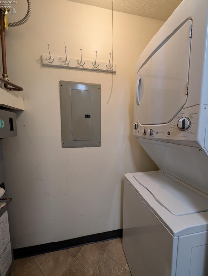 311 Lake Pine Drive, Lakeside, 43440, 2 Bedrooms Bedrooms, ,1 BathroomBathrooms,Residential,For Sale,Lake Pine,20260907