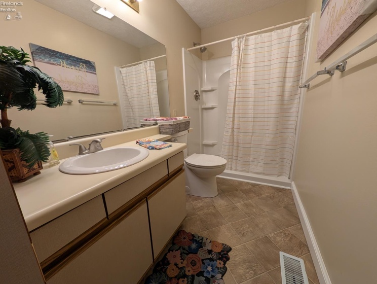 311 Lake Pine Drive, Lakeside, 43440, 2 Bedrooms Bedrooms, ,1 BathroomBathrooms,Residential,For Sale,Lake Pine,20260907