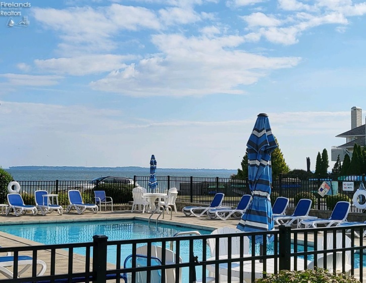 311 Lake Pine Drive, Lakeside, 43440, 2 Bedrooms Bedrooms, ,1 BathroomBathrooms,Residential,For Sale,Lake Pine,20260907