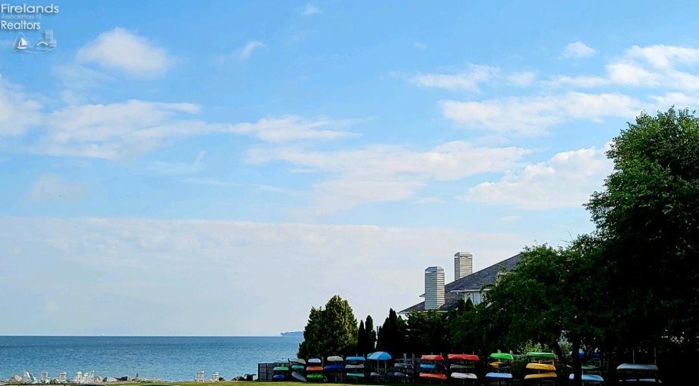 311 Lake Pine Drive, Lakeside, 43440, 2 Bedrooms Bedrooms, ,1 BathroomBathrooms,Residential,For Sale,Lake Pine,20260907