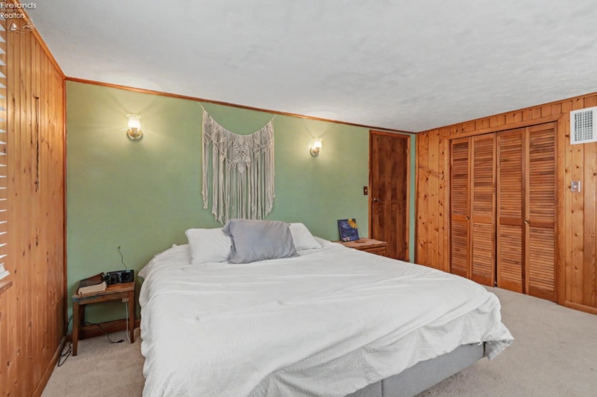 237 Main Street, Norwalk, 44857, 3 Bedrooms Bedrooms, ,2 BathroomsBathrooms,Residential,For Sale,Main,20260912