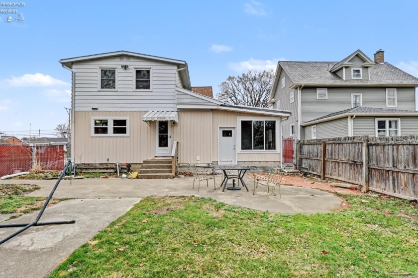 237 Main Street, Norwalk, 44857, 3 Bedrooms Bedrooms, ,2 BathroomsBathrooms,Residential,For Sale,Main,20260912