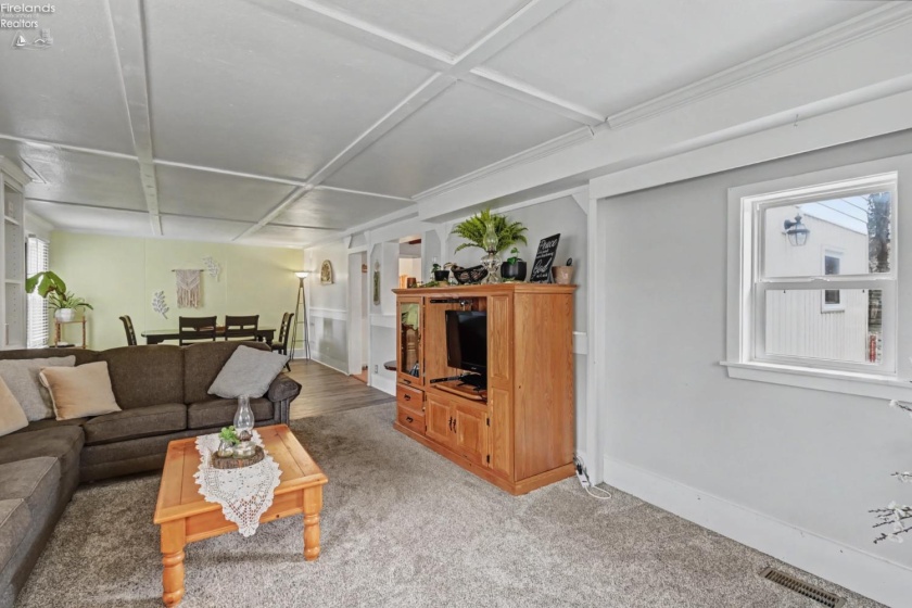 237 Main Street, Norwalk, 44857, 3 Bedrooms Bedrooms, ,2 BathroomsBathrooms,Residential,For Sale,Main,20260912