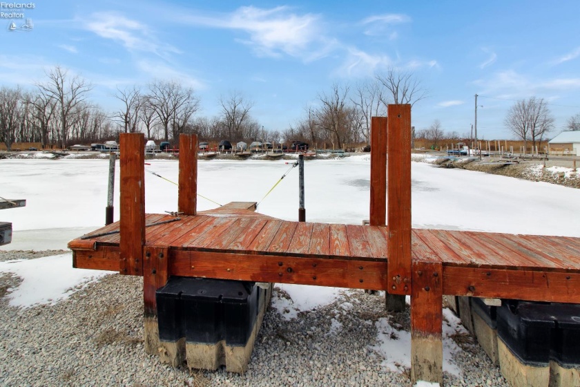 3500 Willow Beach Road, Port Clinton, 43452, 2 Bedrooms Bedrooms, ,2 BathroomsBathrooms,Residential,For Sale,Willow Beach,20260721