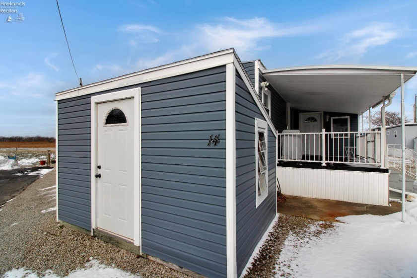 3500 Willow Beach Road, Port Clinton, 43452, 2 Bedrooms Bedrooms, ,2 BathroomsBathrooms,Residential,For Sale,Willow Beach,20260721