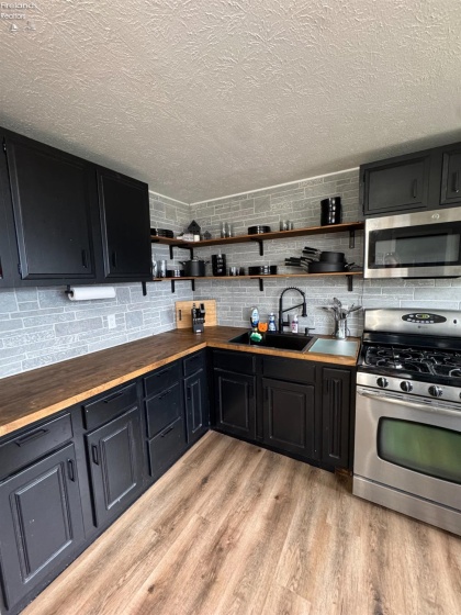 2151 Aspen Run Road, Sandusky, 44870, 3 Bedrooms Bedrooms, ,1 BathroomBathrooms,Residential,For Sale,Aspen Run,20260797