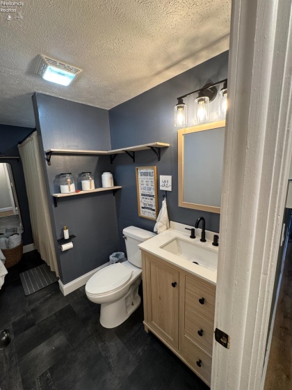 2151 Aspen Run Road, Sandusky, 44870, 3 Bedrooms Bedrooms, ,1 BathroomBathrooms,Residential,For Sale,Aspen Run,20260797