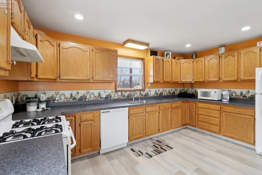 11 Mill Street, Berlin Heights, 44814, 3 Bedrooms Bedrooms, ,2 BathroomsBathrooms,Residential,For Sale,Mill,20260832