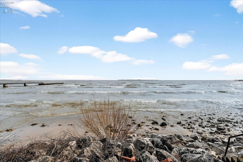 5854 Woodland Drive, Port Clinton, 43452, 3 Bedrooms Bedrooms, ,2 BathroomsBathrooms,Residential,For Sale,Woodland,20260863