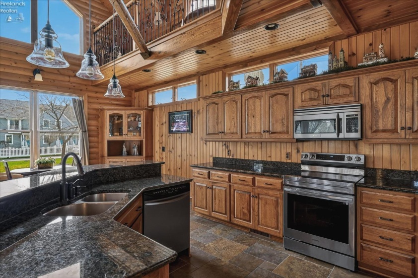 5854 Woodland Drive, Port Clinton, 43452, 3 Bedrooms Bedrooms, ,2 BathroomsBathrooms,Residential,For Sale,Woodland,20260863