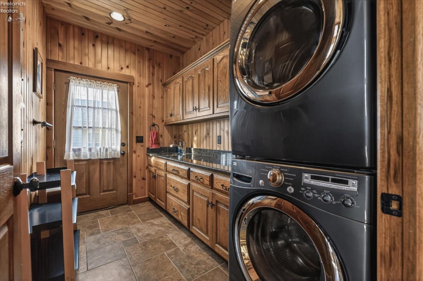 5854 Woodland Drive, Port Clinton, 43452, 3 Bedrooms Bedrooms, ,2 BathroomsBathrooms,Residential,For Sale,Woodland,20260863