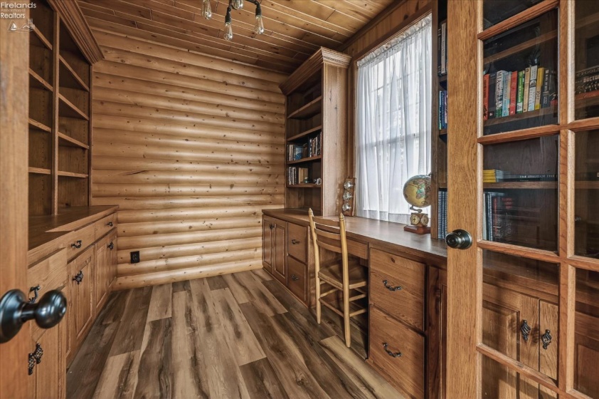 5854 Woodland Drive, Port Clinton, 43452, 3 Bedrooms Bedrooms, ,2 BathroomsBathrooms,Residential,For Sale,Woodland,20260863