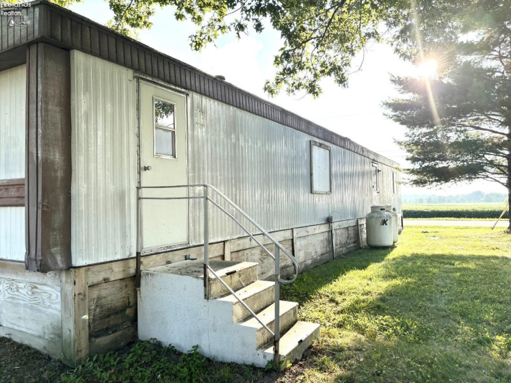 1121 Clayberg Road, Greenwich, 44837, 2 Bedrooms Bedrooms, ,1 BathroomBathrooms,Residential,For Sale,Clayberg,20260886