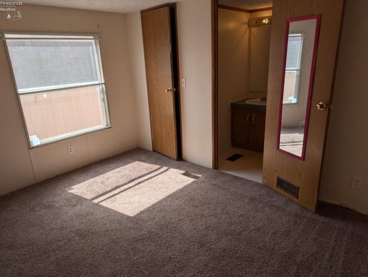 220 Maple Lane, Green Springs, 44836, 3 Bedrooms Bedrooms, ,2 BathroomsBathrooms,Residential,For Sale,Maple Lane,20260812