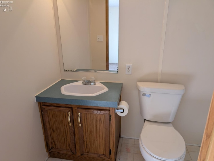 220 Maple Lane, Green Springs, 44836, 3 Bedrooms Bedrooms, ,2 BathroomsBathrooms,Residential,For Sale,Maple Lane,20260812