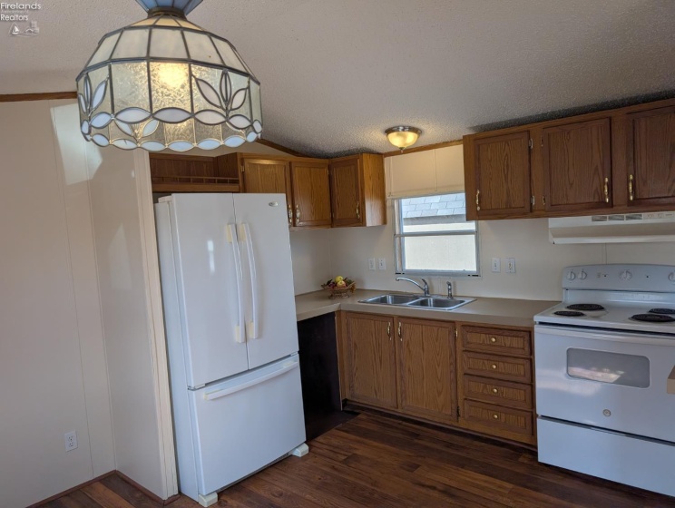 220 Maple Lane, Green Springs, 44836, 3 Bedrooms Bedrooms, ,2 BathroomsBathrooms,Residential,For Sale,Maple Lane,20260812