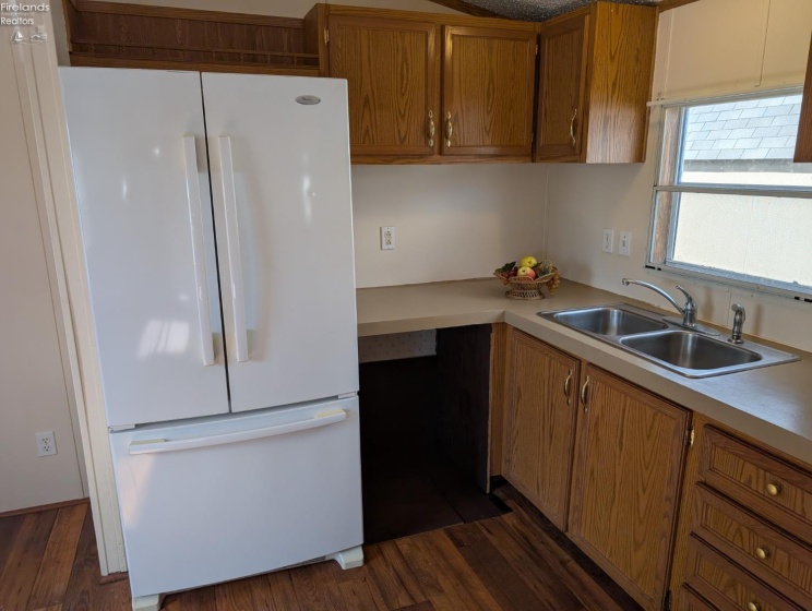 220 Maple Lane, Green Springs, 44836, 3 Bedrooms Bedrooms, ,2 BathroomsBathrooms,Residential,For Sale,Maple Lane,20260812