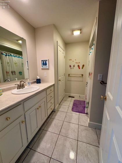 499 Williamsburg Drive, Tiffin, 44883, 4 Bedrooms Bedrooms, ,3 BathroomsBathrooms,Residential,For Sale,Williamsburg,20260920