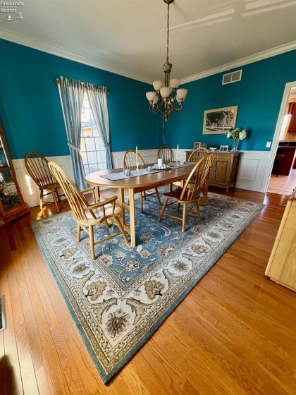 499 Williamsburg Drive, Tiffin, 44883, 4 Bedrooms Bedrooms, ,3 BathroomsBathrooms,Residential,For Sale,Williamsburg,20260920