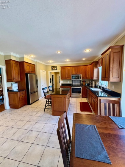 499 Williamsburg Drive, Tiffin, 44883, 4 Bedrooms Bedrooms, ,3 BathroomsBathrooms,Residential,For Sale,Williamsburg,20260920