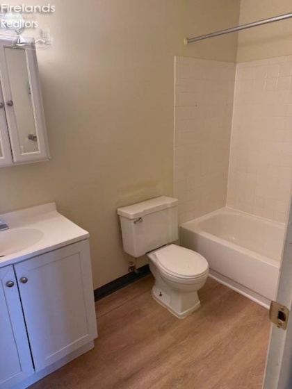 630 6TH Street, Port Clinton, 43452, 1 Bedroom Bedrooms, ,1 BathroomBathrooms,Residential For Lease,For Lease,6TH,20260927