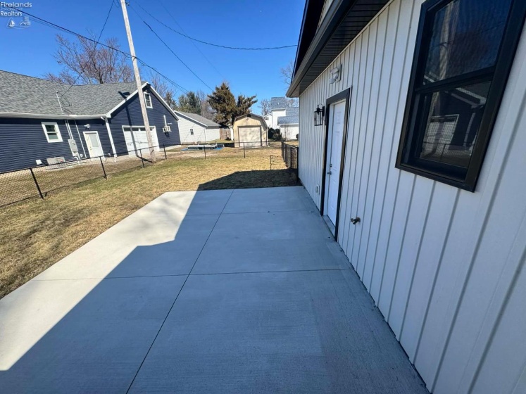 111 Tuscarawas Trail, Sandusky, 44870, 2 Bedrooms Bedrooms, ,1 BathroomBathrooms,Residential,For Sale,Tuscarawas,20260921