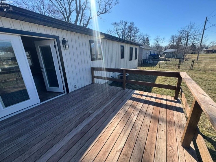 111 Tuscarawas Trail, Sandusky, 44870, 2 Bedrooms Bedrooms, ,2 BathroomsBathrooms,Residential,For Sale,Tuscarawas,20260921