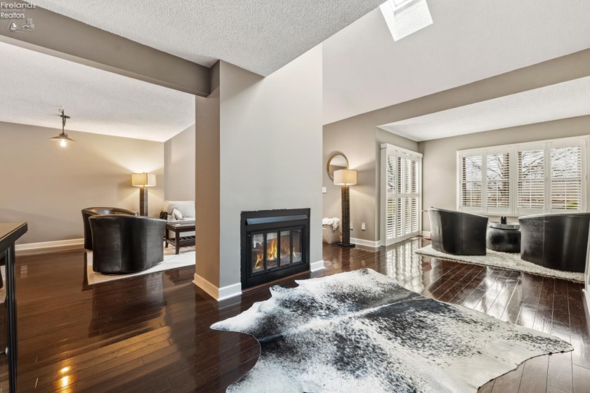 70 Harbors End Drive, Port Clinton, 43452, 2 Bedrooms Bedrooms, ,2 BathroomsBathrooms,Residential,For Sale,Harbors End,20260909