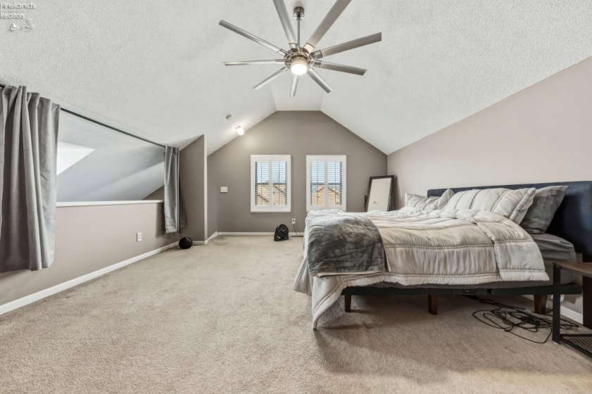 70 Harbors End Drive, Port Clinton, 43452, 2 Bedrooms Bedrooms, ,2 BathroomsBathrooms,Residential,For Sale,Harbors End,20260909