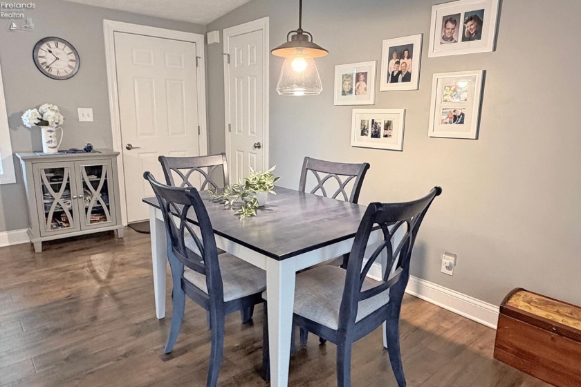 110 Pickerel, Kelleys Island, 43438, 3 Bedrooms Bedrooms, ,2 BathroomsBathrooms,Residential,For Sale,Pickerel,20260930