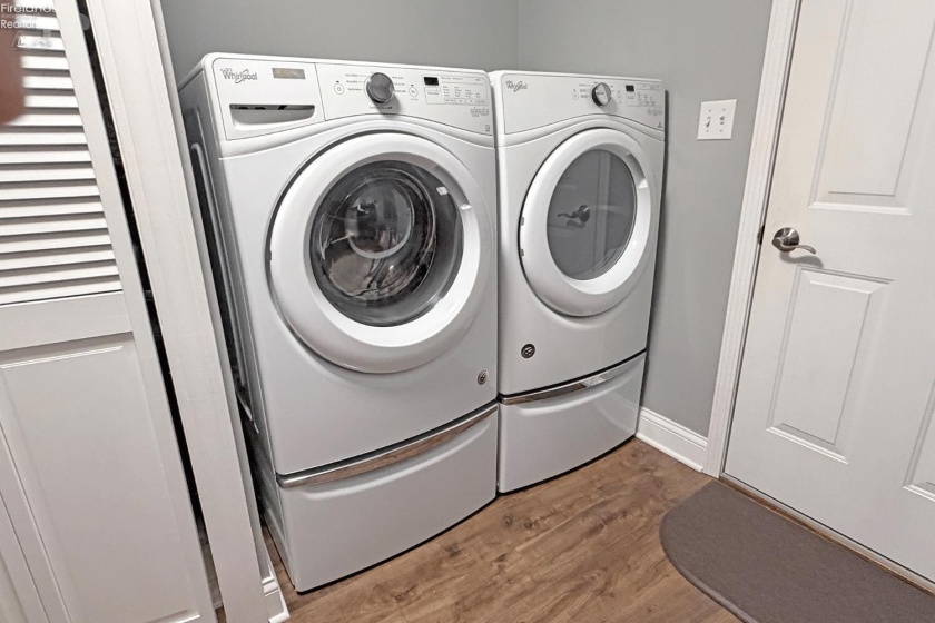 110 Pickerel, Kelleys Island, 43438, 3 Bedrooms Bedrooms, ,2 BathroomsBathrooms,Residential,For Sale,Pickerel,20260930