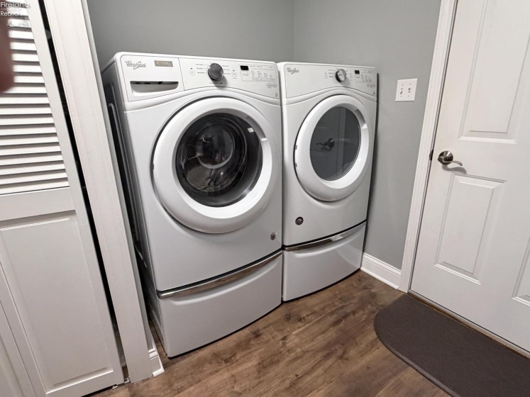 110 Pickerel, Kelleys Island, 43438, 3 Bedrooms Bedrooms, ,2 BathroomsBathrooms,Residential,For Sale,Pickerel,20260930