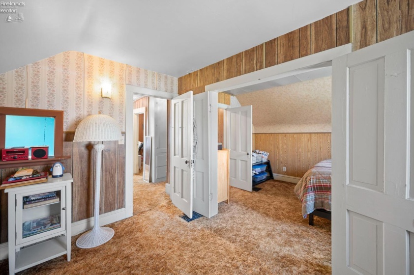 16821 Chatfield Avenue, Cleveland, 44111, 3 Bedrooms Bedrooms, ,2 BathroomsBathrooms,Residential,For Sale,Chatfield,20260744