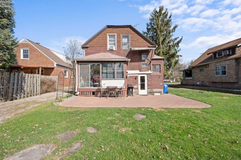 16821 Chatfield Avenue, Cleveland, 44111, 3 Bedrooms Bedrooms, ,2 BathroomsBathrooms,Residential,For Sale,Chatfield,20260744