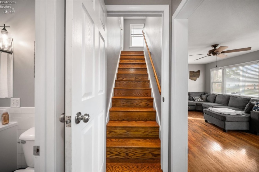 713 Clinton Street, Port Clinton, 43452, 3 Bedrooms Bedrooms, ,2 BathroomsBathrooms,Residential,For Sale,Clinton,20260761